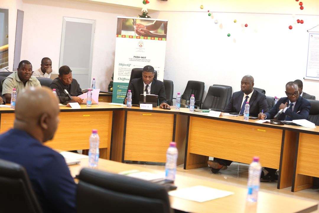 Comité de pilotage du PASH-MUT : un budget de 4,3 milliards FCFA validé pour accélérer l’accès à l’eau potable dans le Grand Lomé.